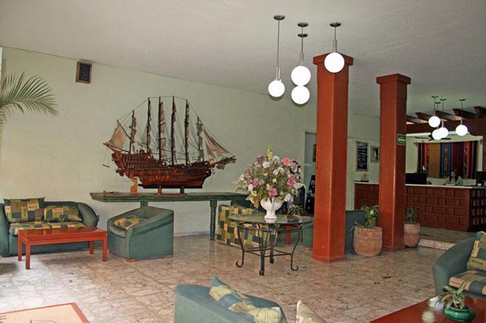 Hotel Colon Express Guadalajara Extérieur photo